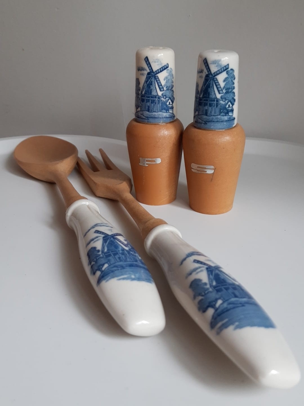 Delft Blue and Tan Windmill Salt & Pepper Set with Matching Utensils